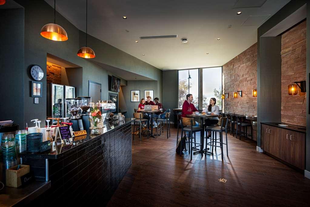 Hotel Maverick Grand Junction Restaurant bilde